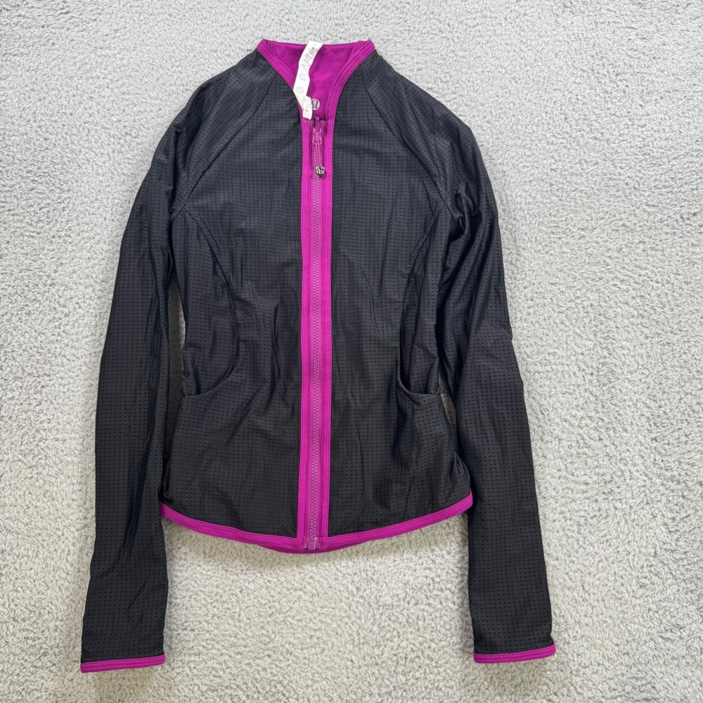 Lululemon Athletica Women Size 2 Long Sleeve Zip Up Jacket Black Pink Perforated